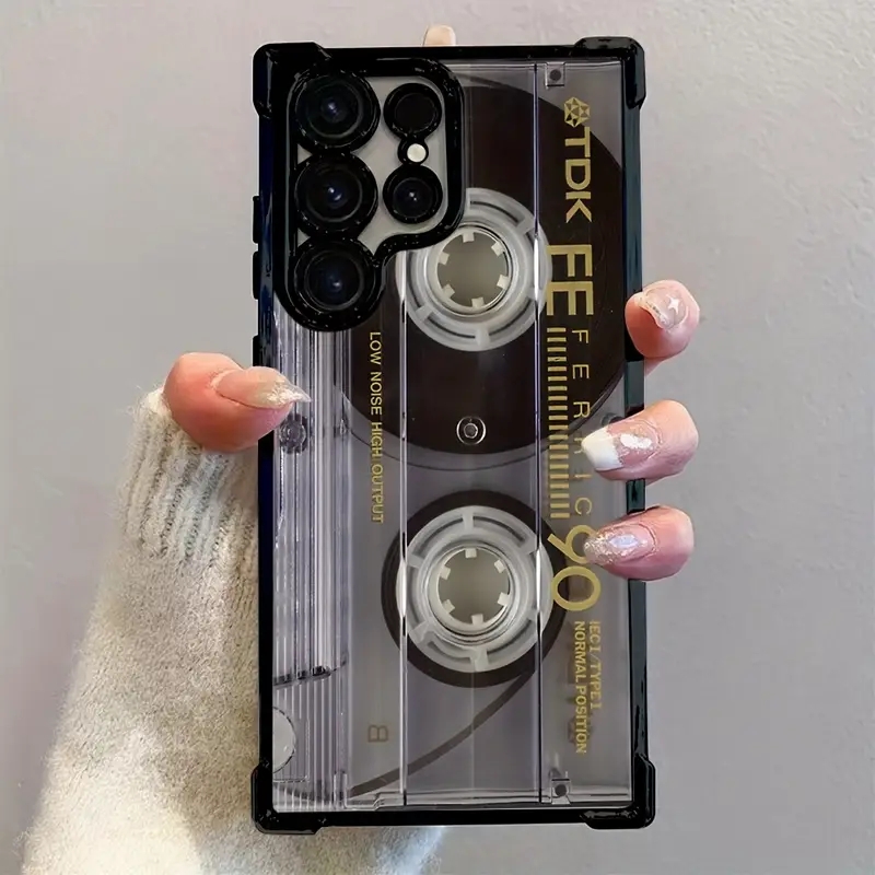 Retro Cassette Pattern Plating - Samsung Galaxy A55 recension och pris